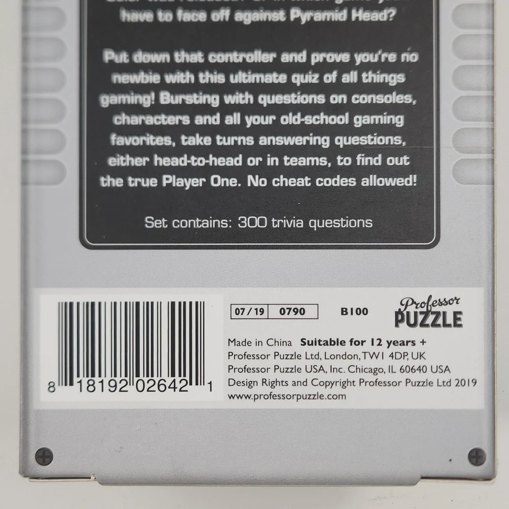 NWT Ultimate Video Game Trivia 300 Questions, Unplayed!